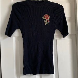 LAST CALL Sandro top with rose embroidery XS